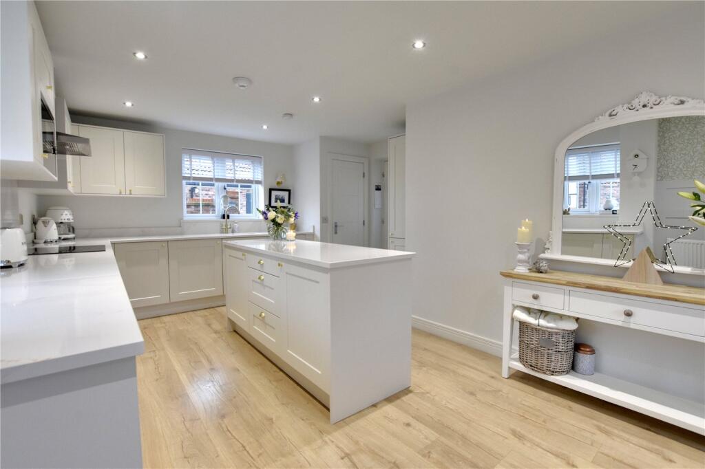 9, Swaledale Drive, Bedale, North Yorkshire, DL8 photo 4