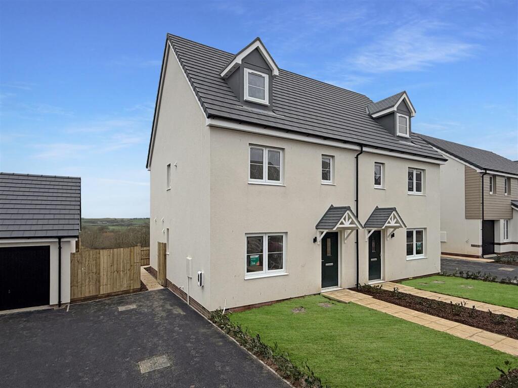 Main image of property: Abbotsham Park, Bideford