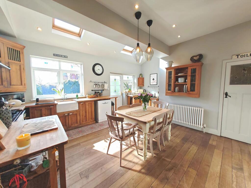 House in South Tyneside, Harton Nook - View 4