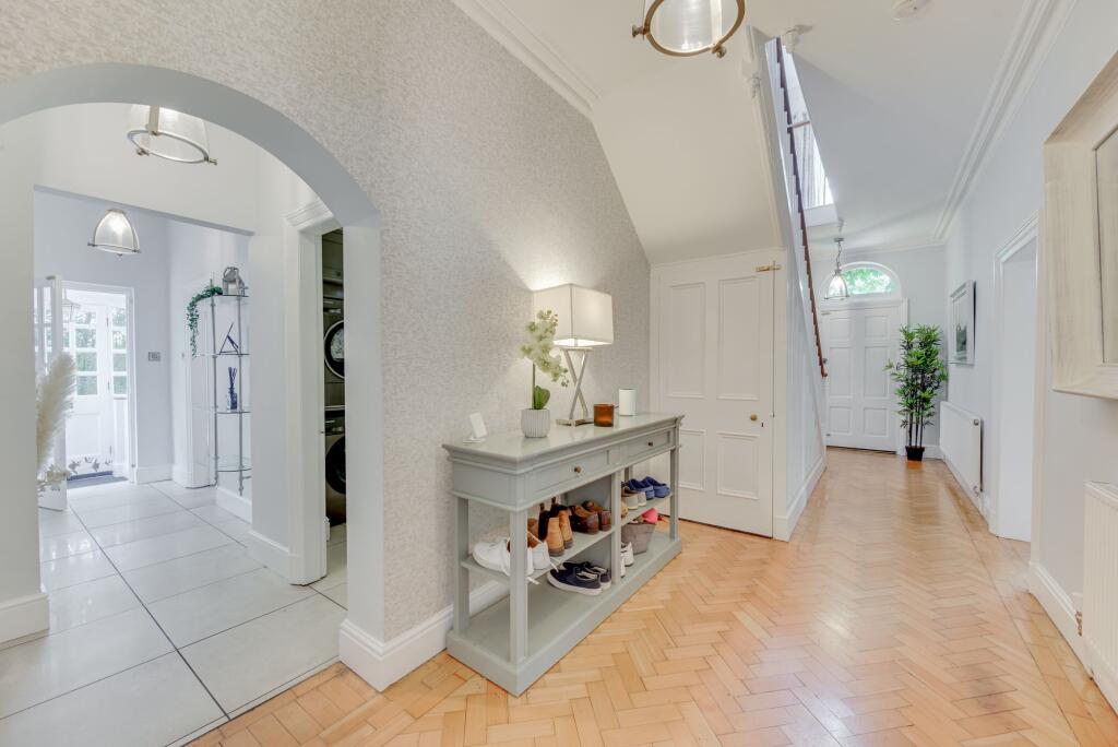 House in Crewe, Smallwood - More