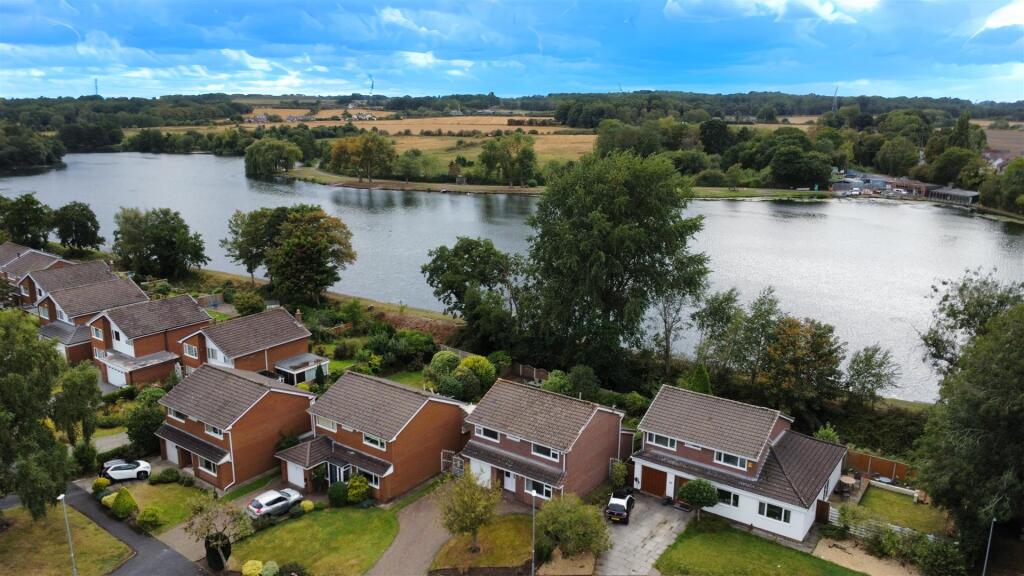 4-bed detached on Pinfold Drive, Eccleston, WA10 5BP, £350,000