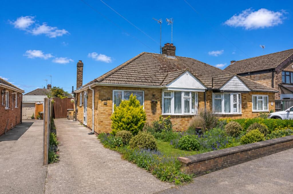 Main image of property: Burton Road, Finedon, NN9