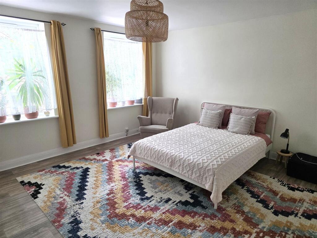 Main image of property: Wood Street, Walthamstow, London