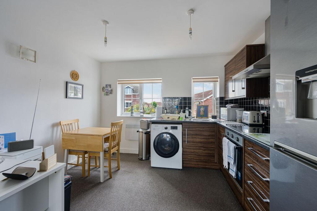 Apartment in East Lindsey, Skegness - View 5