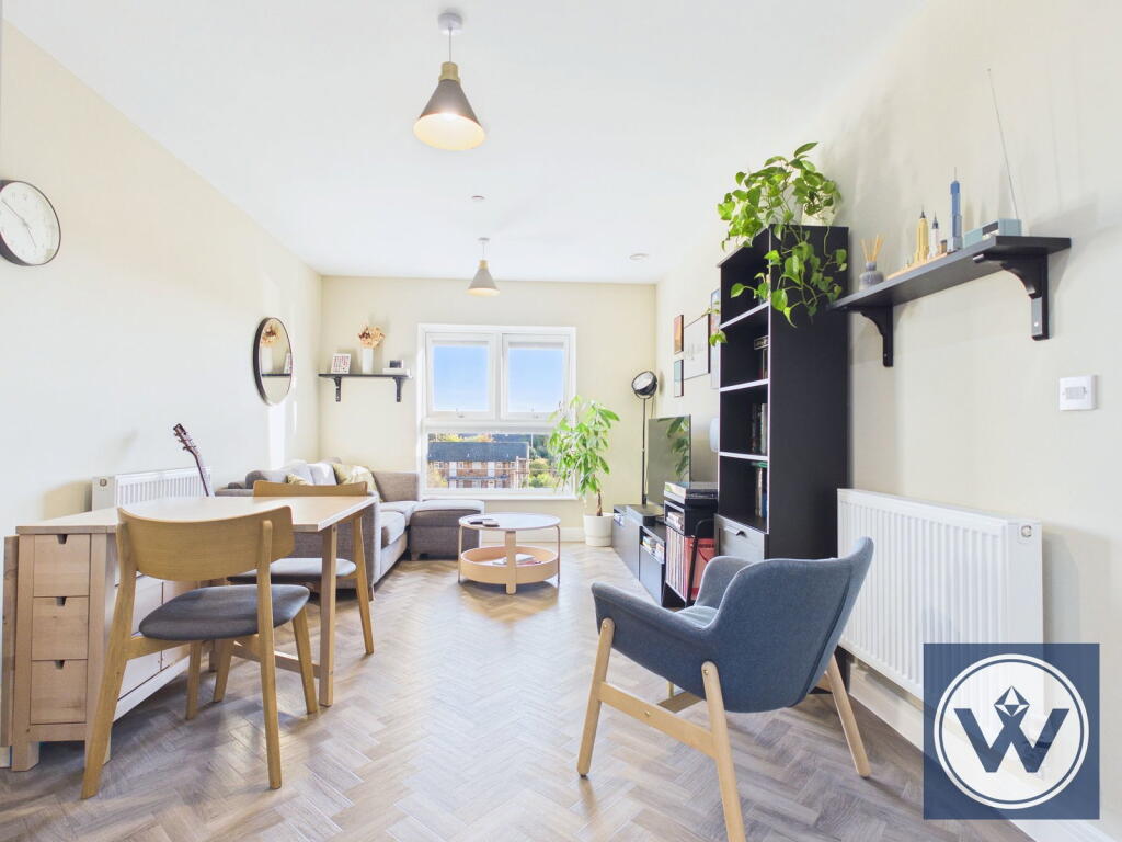 Apartment in Southall - View 3