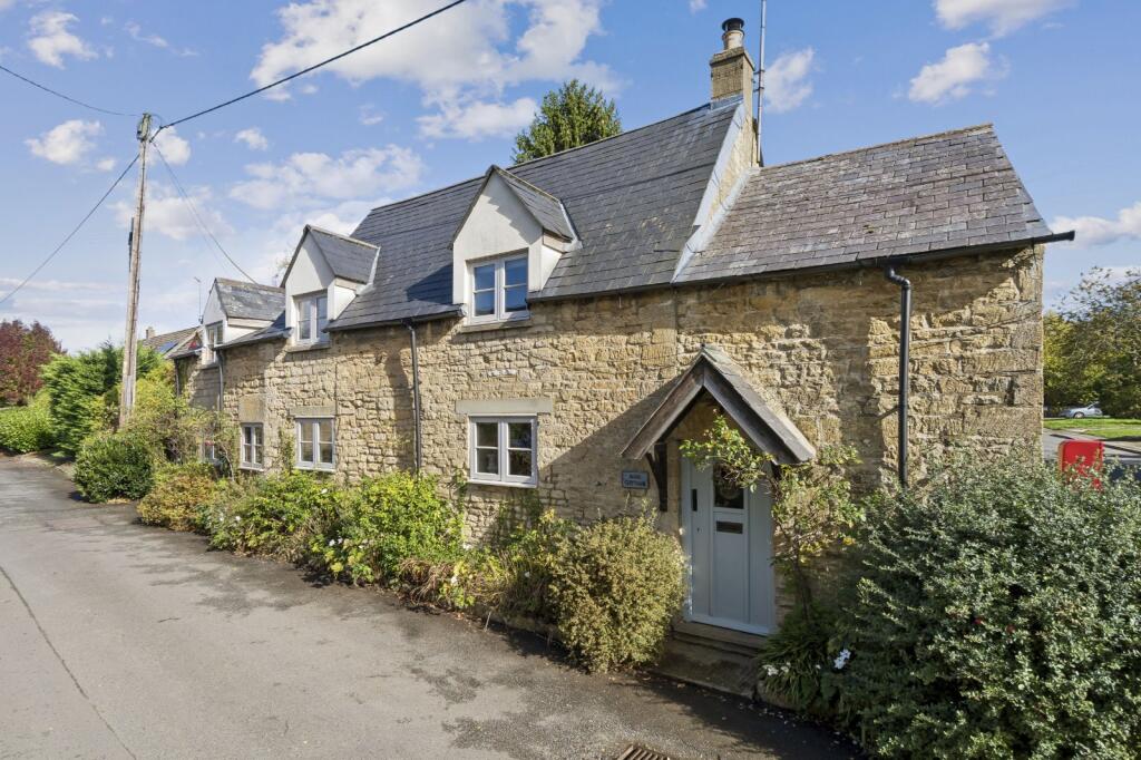 3-bed detached on Harnham Lane, Withington, Cheltenham, Gloucestershire, GL54, £825,000