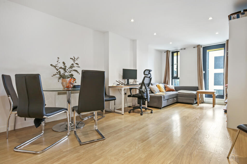 Main image of property: Mybase, Borough, SE1