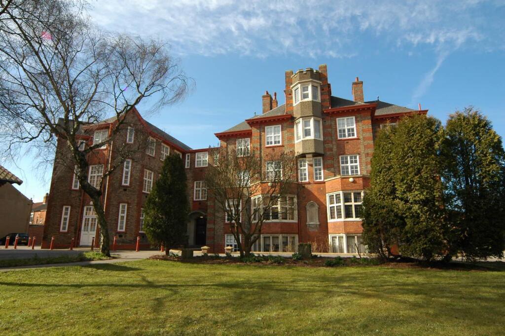 22, St Vincents Court, Queens Road - View 2