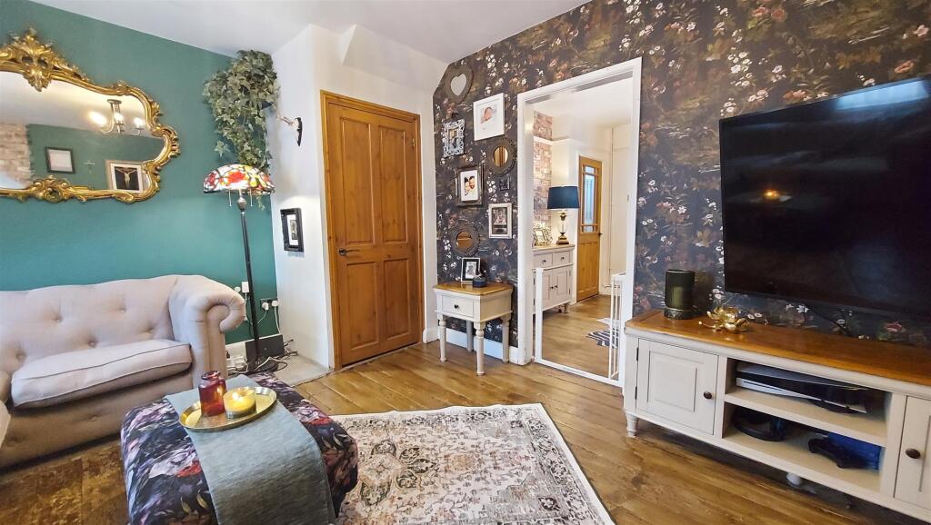 House in Peterborough - View 5