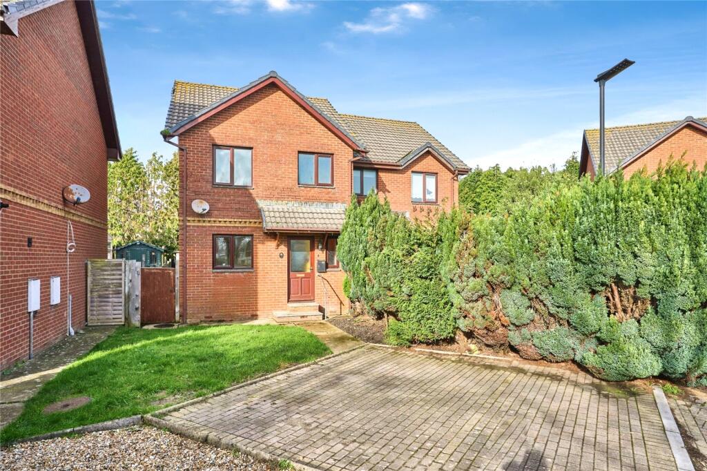 Main image of property: Lavender Glade, Ryde, Isle of Wight, PO33