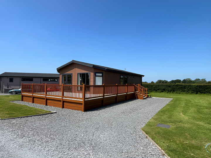 Main image of property: 10 Waterfront Lodge, Garstang Marina, Nateby Crossing Lane, Garstang, PR3 0JJ