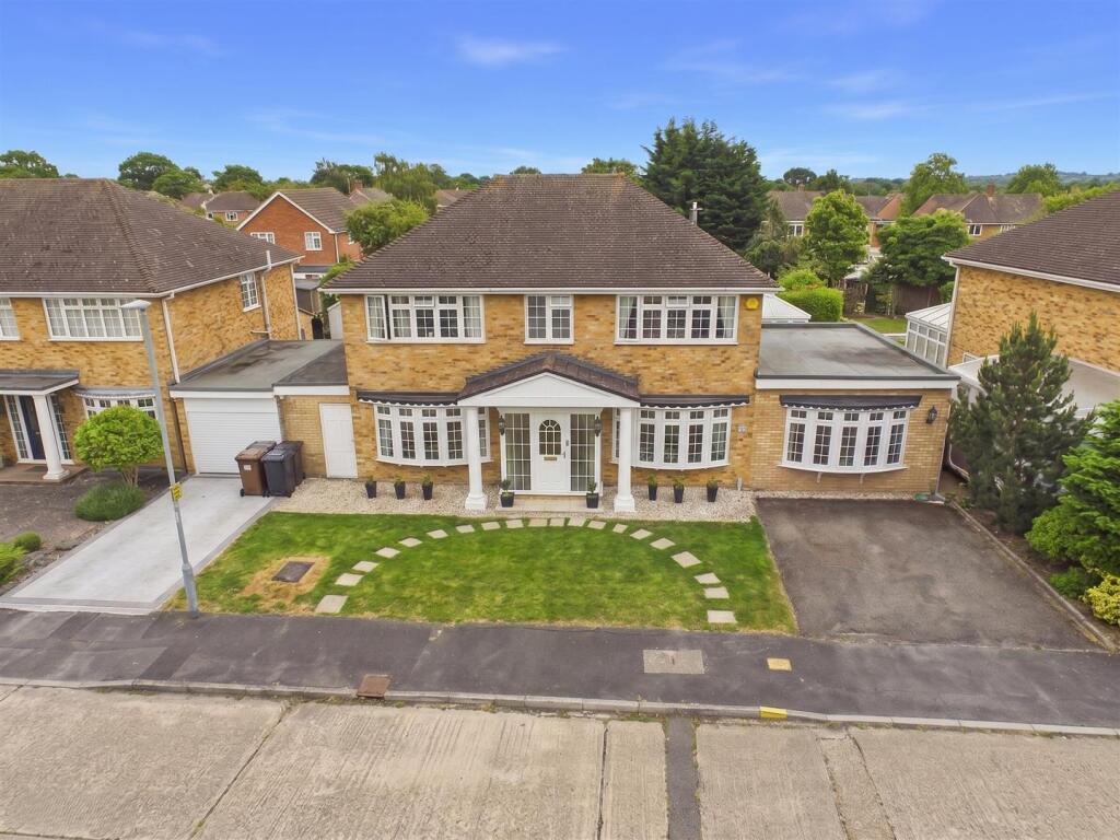 Main image of property: Kings Way, South Woodham Ferrers