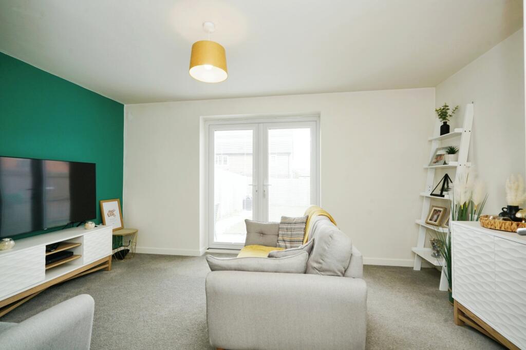 House in Wigan, Greater Manchester - More