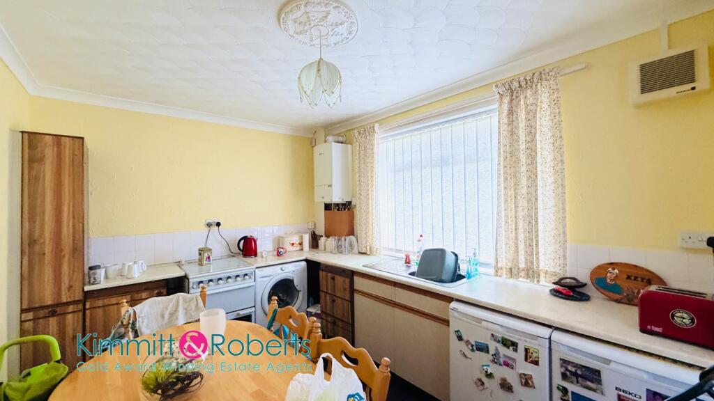 Blyton Avenue, Sunderland, Tyne and Wear, SR2 photo 3