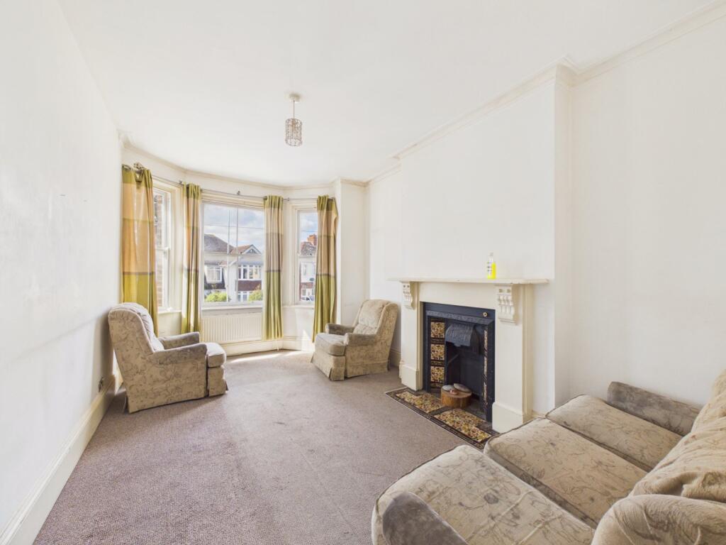 Apartment in Canterbury - View 2