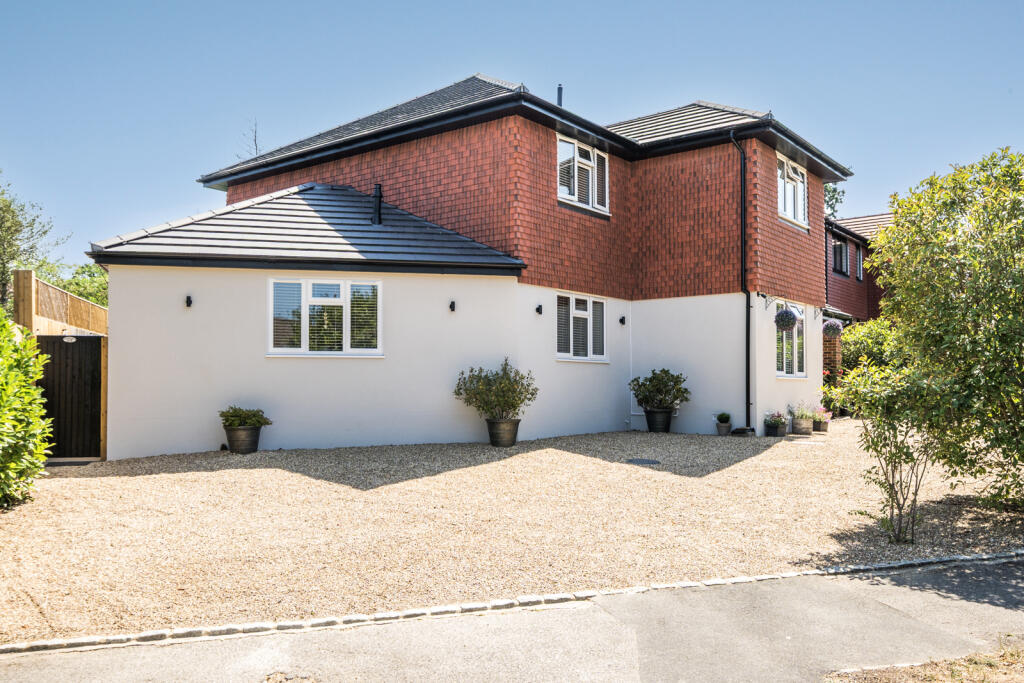 Main image of property: Eastwick Park Avenue, Great Bookham, KT23