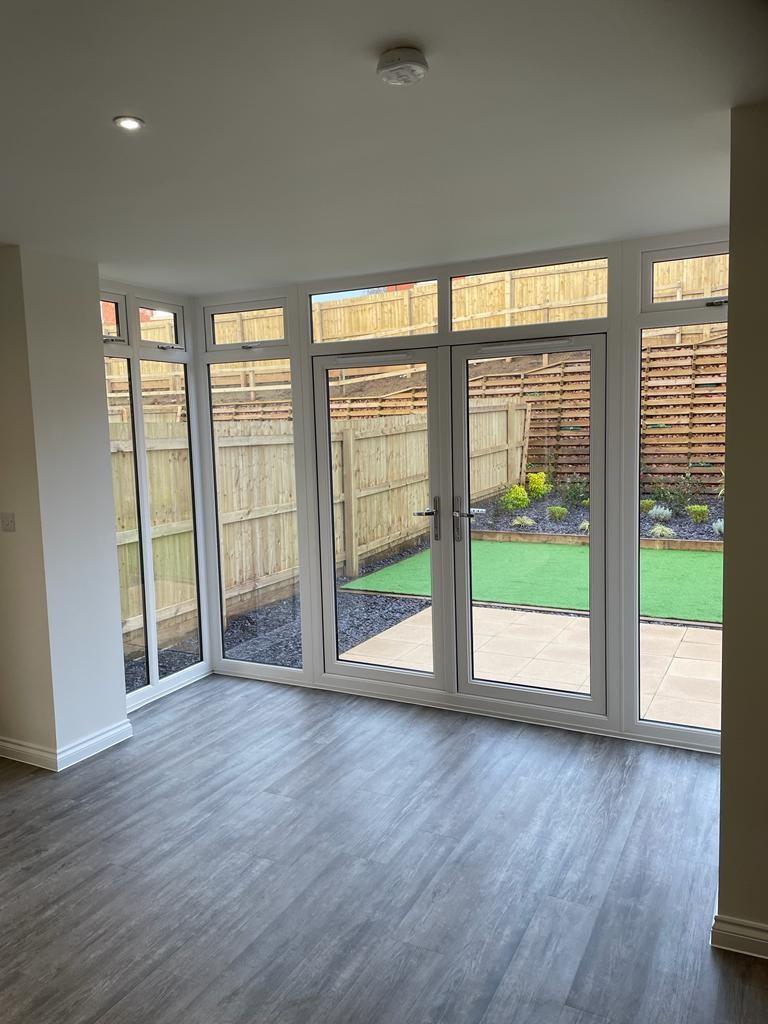 House in Gloucester - View 4
