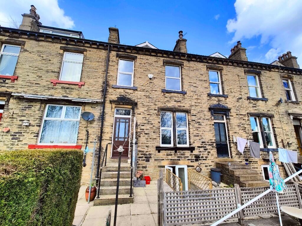 Main image of property: 7 Springfield Terrace, Hipperholme, HX3 8ET
