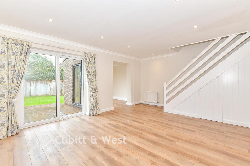 Thorney Road, Emsworth, Hampshire photo 4