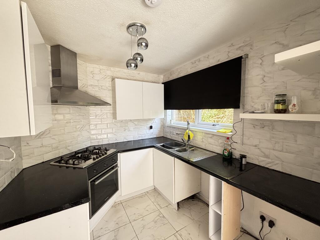 House in Milton Keynes, Wolverton and Greenleys - View 5