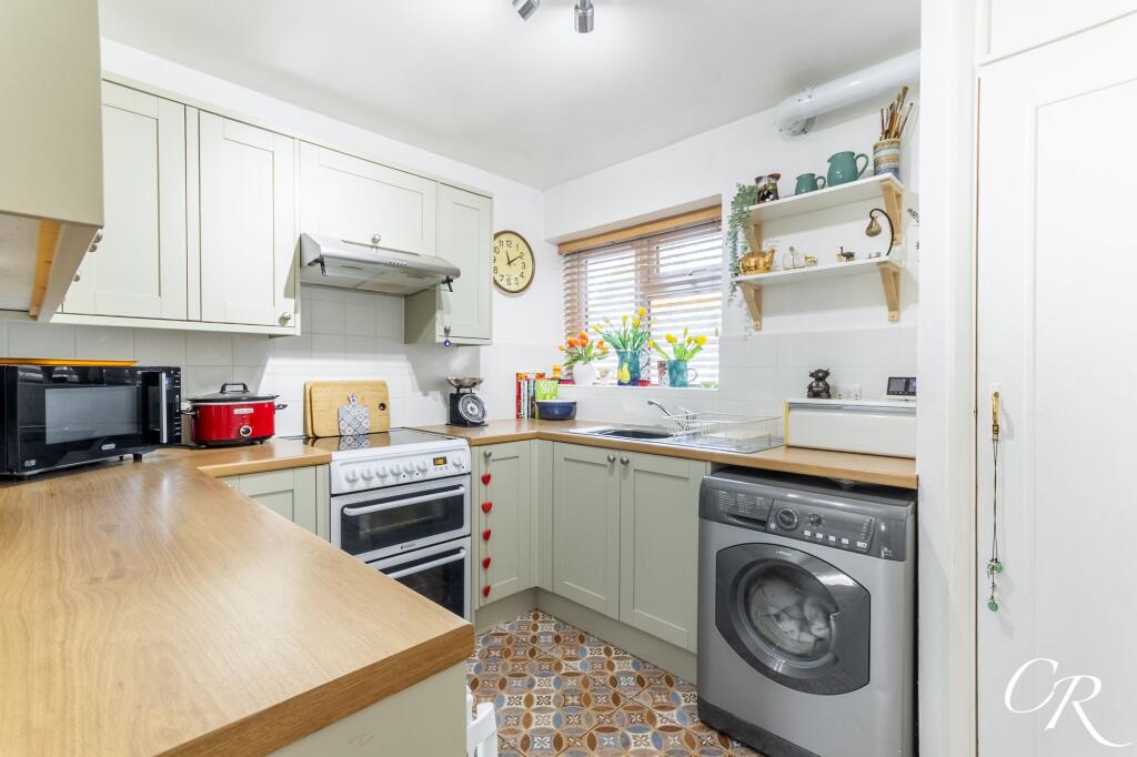 Apartment in Cheltenham, Lynworth, Prestbury - View 2