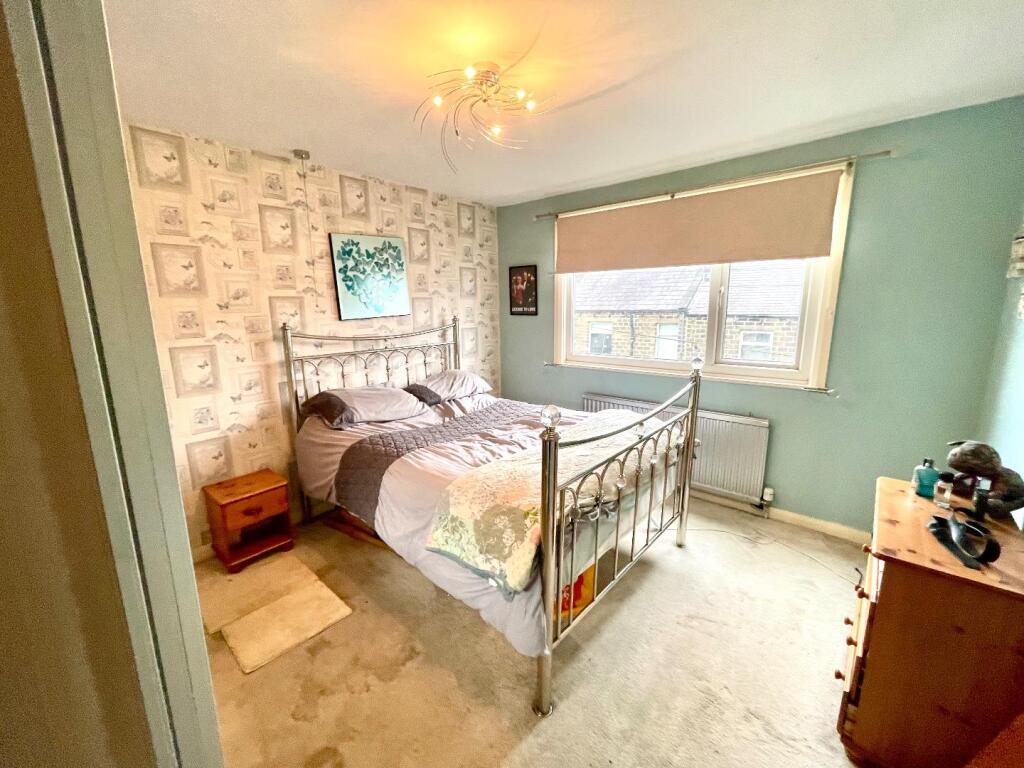 House in Kirklees, West Yorkshire - View 4