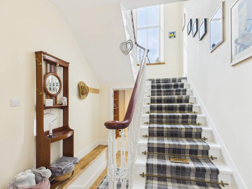 Additional image 24 of Banff, Banff, AB45