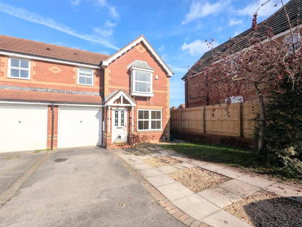 Main image of property: Wadham Grove, Emersons Green, Bristol, BS16