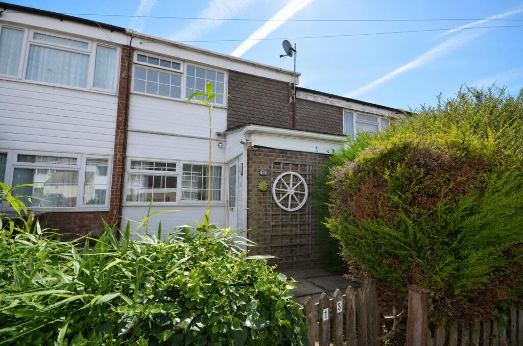 Main image of property: Ponds Close, Raunds, Northamptonshire, NN9