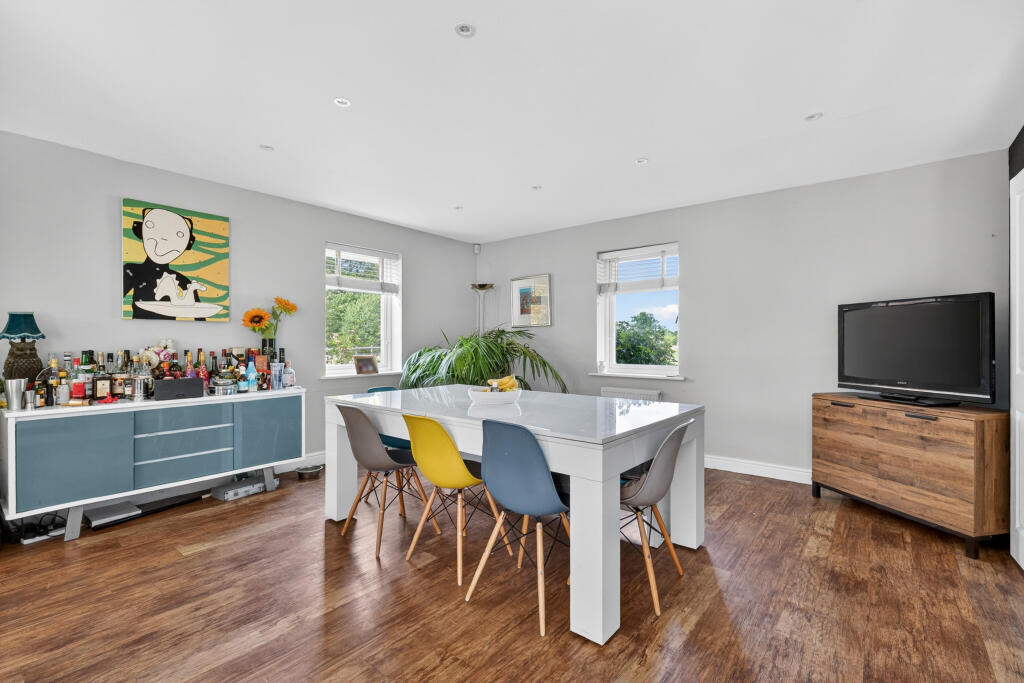 Provost Lea, Bracknell, RG12 - View 5