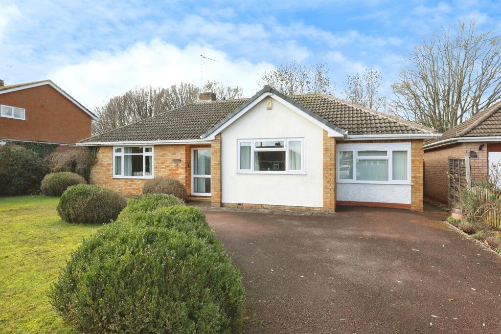 Main image of property: Mountford Close, Wellesbourne, Warwick