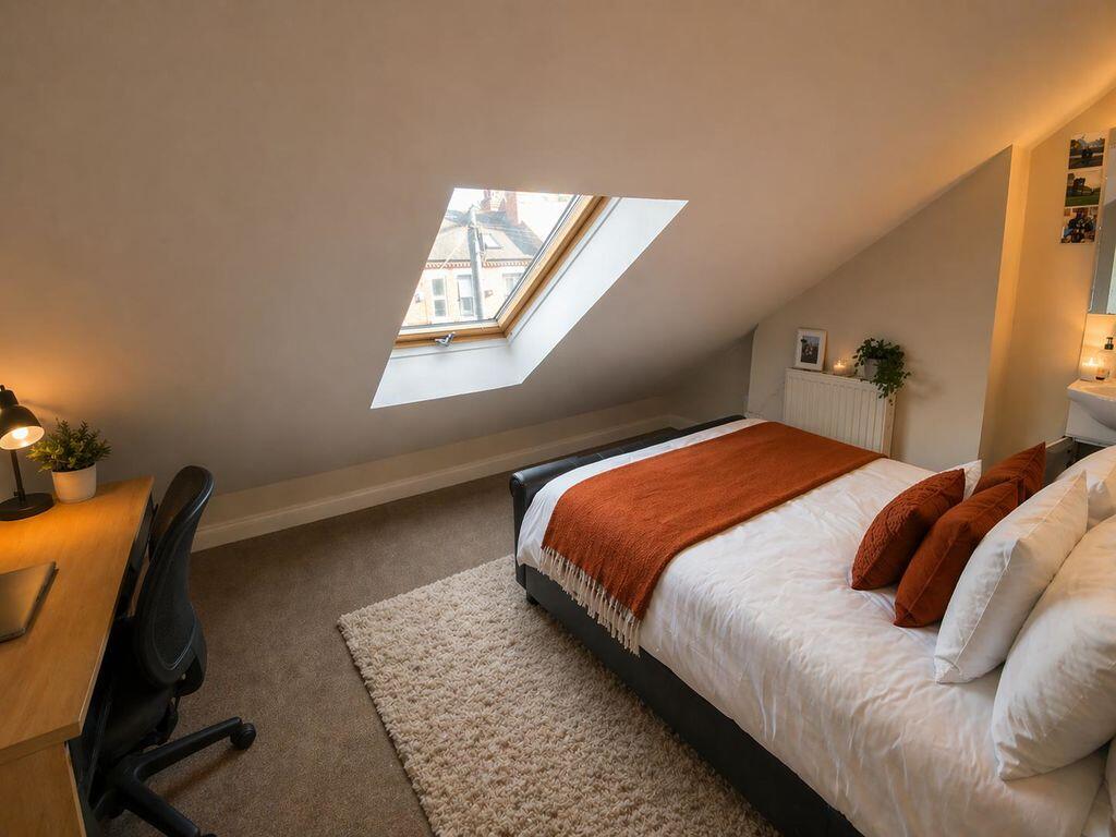 House in Nottingham, Nottinghamshire - View 5