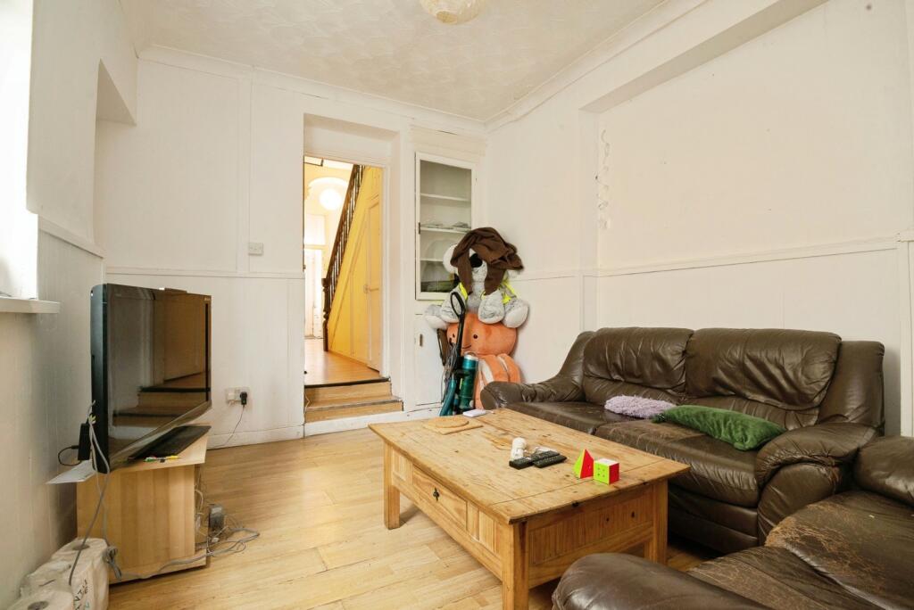 Harriet Street, CARDIFF, South Glamorgan, CF24 photo 4
