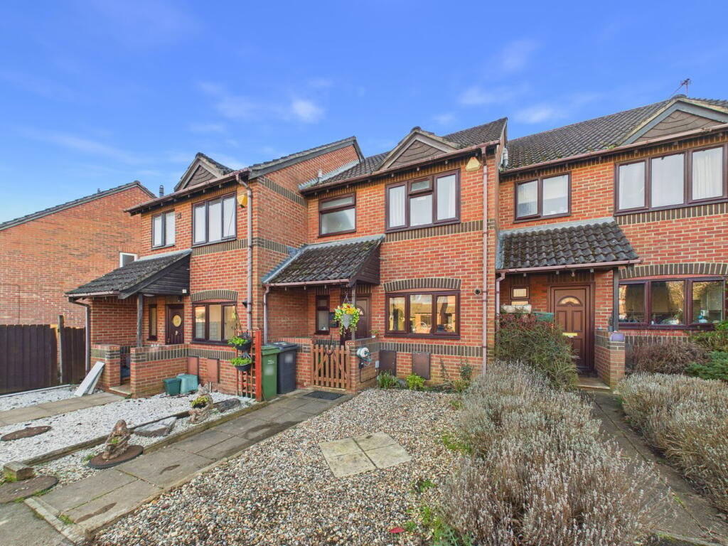 Main image of property: Derrick Close, Calcot, Reading, RG31