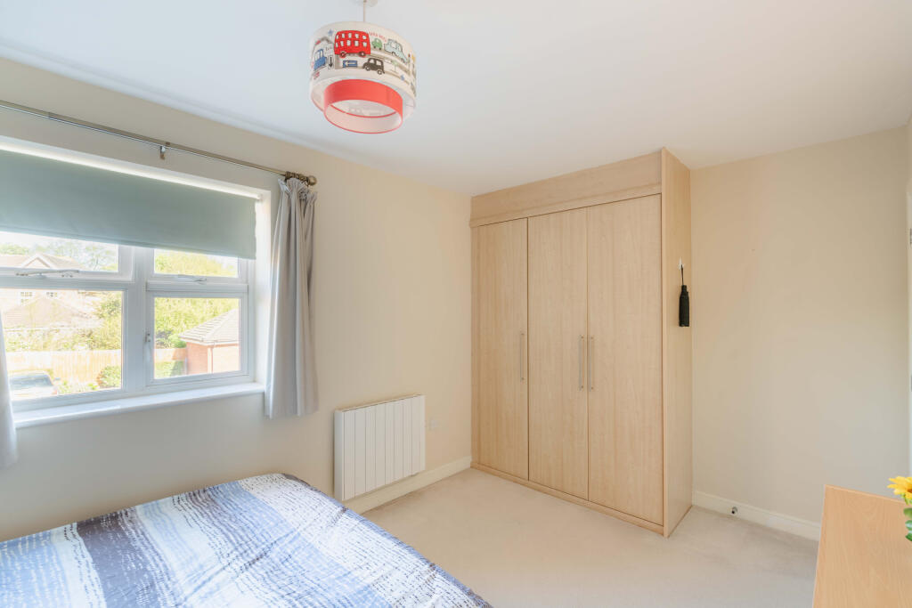 Apartment in Bristol, Repton Grange, Brentry - More
