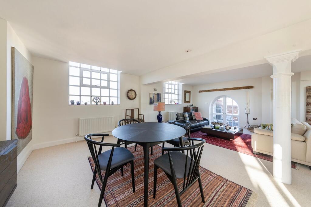 Apartment in Vale of White Horse, Abingdon on Thames - More