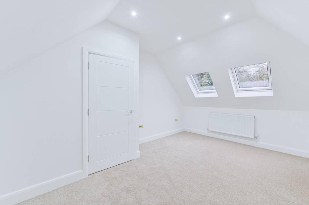 Main image of property: Kingswood Way, Sanderstead, South Croydon, CR2