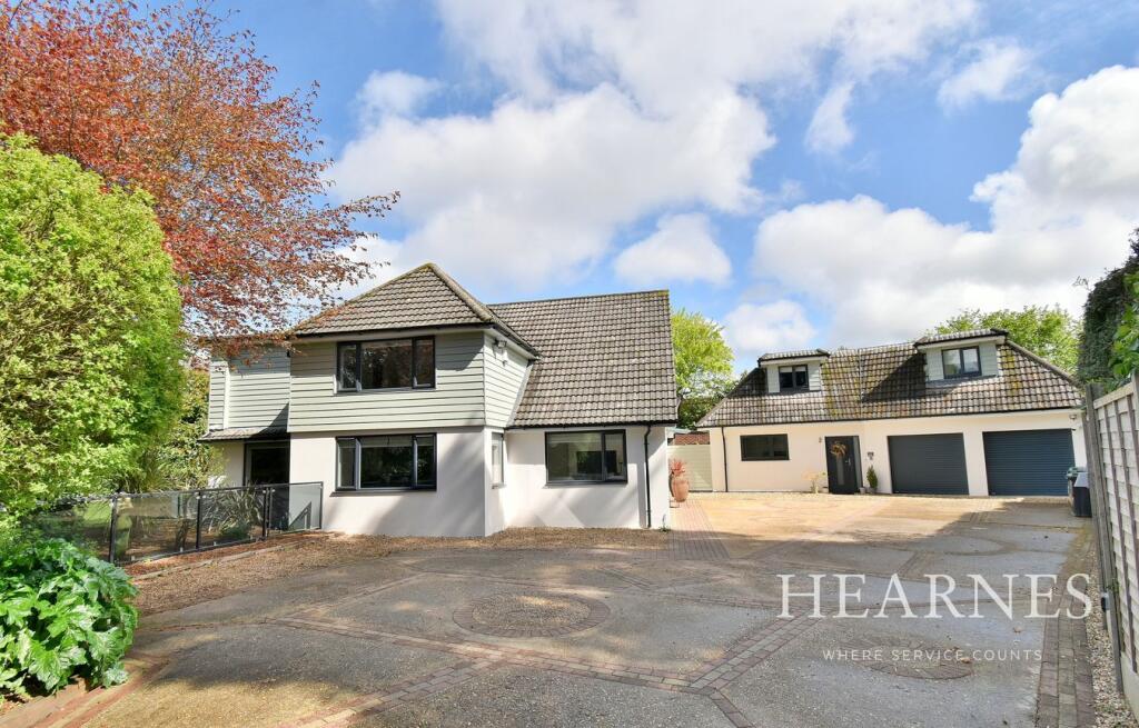 Church Road, Ferndown, BH22