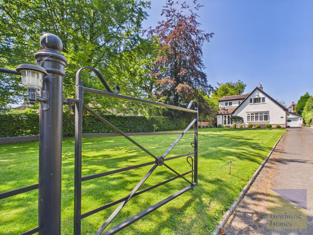 Main image of property: Lower Lane, Longridge, PR3