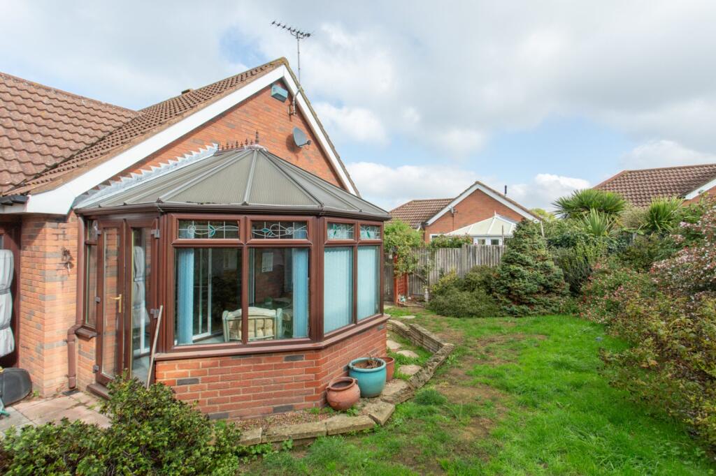 Britannia Avenue, Whitstable, Kent, CT5 photo 4