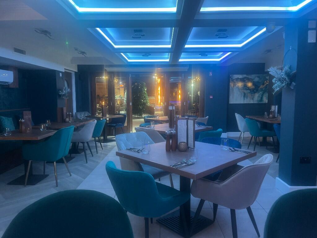 Courtyard Restaurant