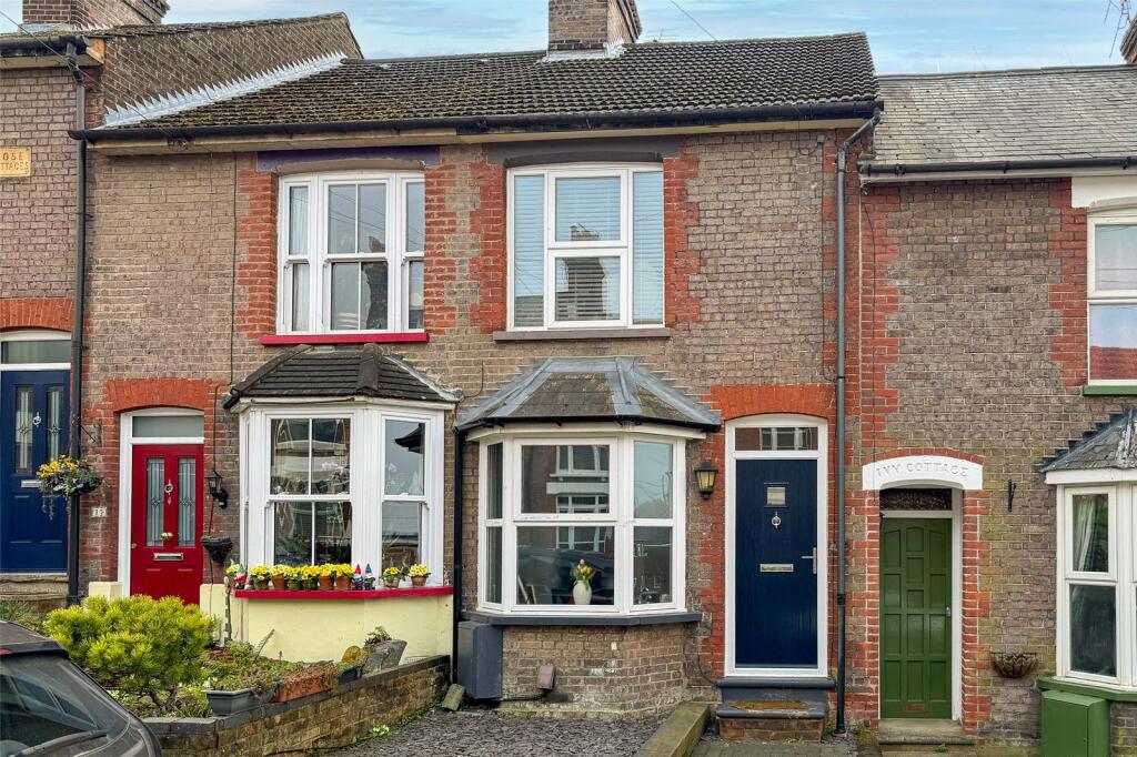 Main image of property: Queens Road, Chesham, Buckinghamshire, HP5