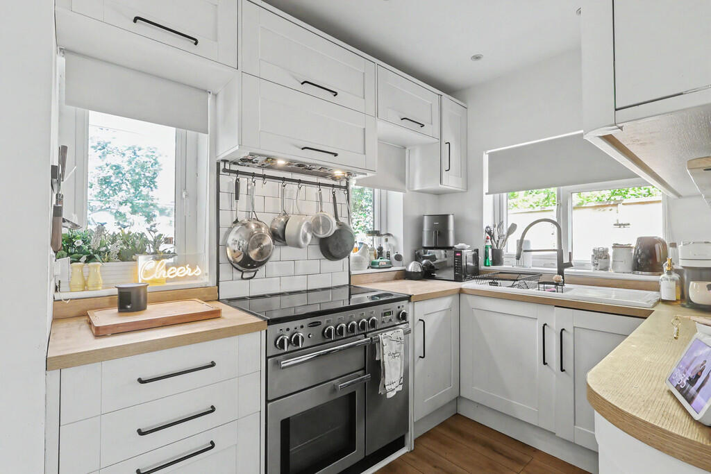 House in Poole - View 4