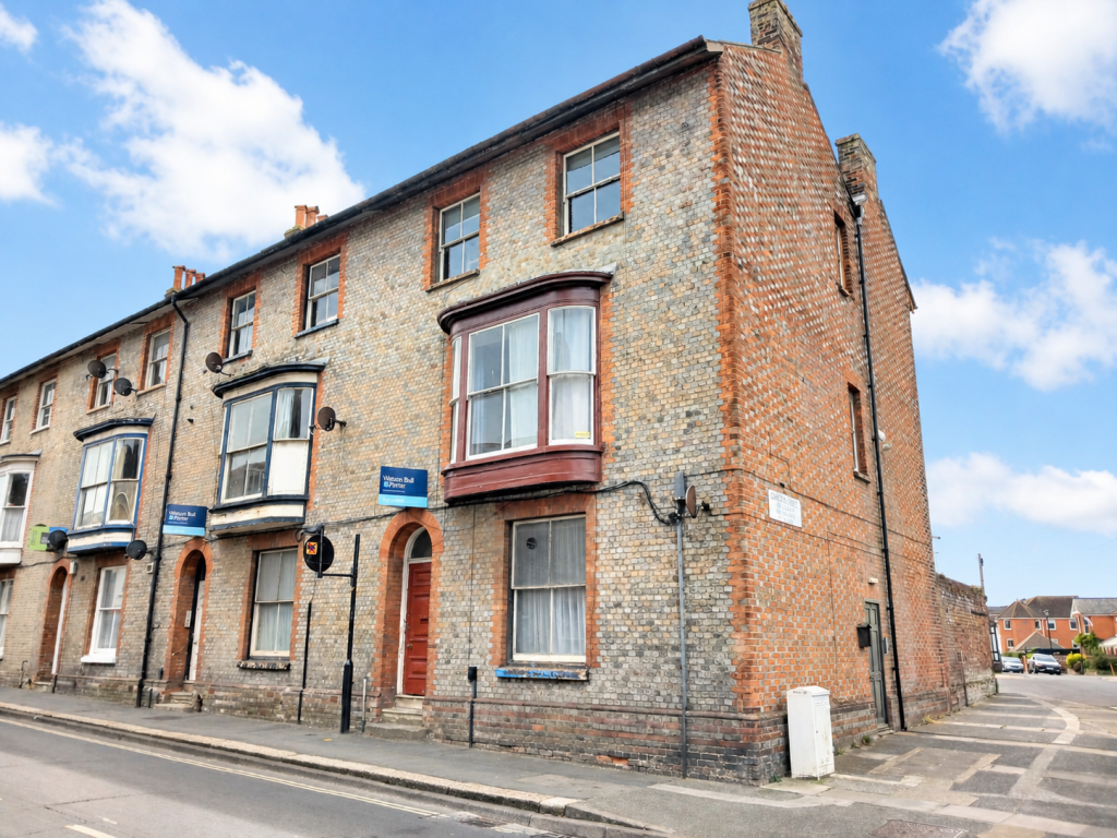 Main image of property: Crocker Street, Central Newport  (WITH PARKING!)