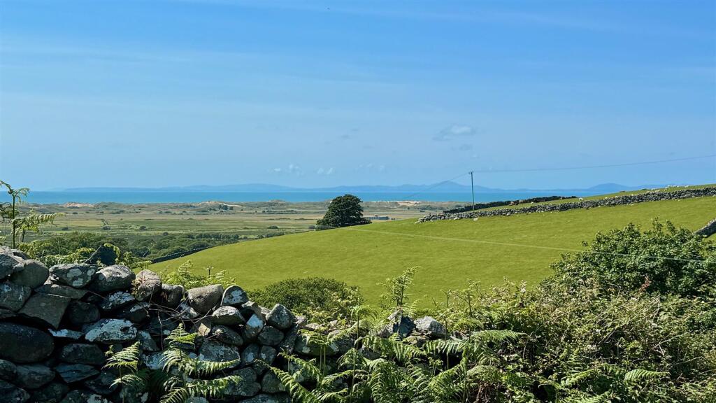 Nant Eos, Dyffryn Ardudwy, LL44 photo 3
