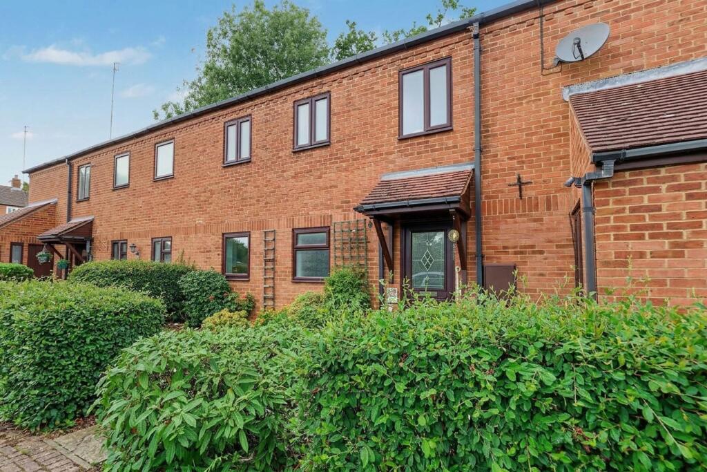 Main image of property: Brentwood Gardens, Finham, CV3