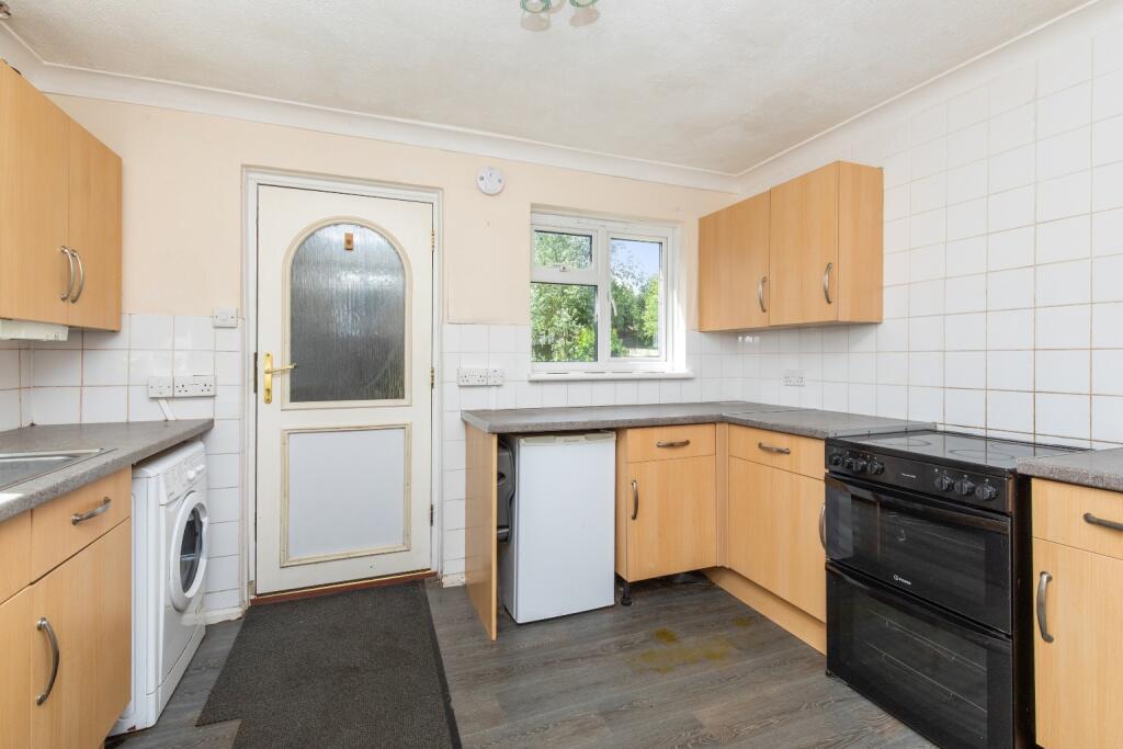 Queens Road, Lewes, East Sussex, BN7 2JG - View 3