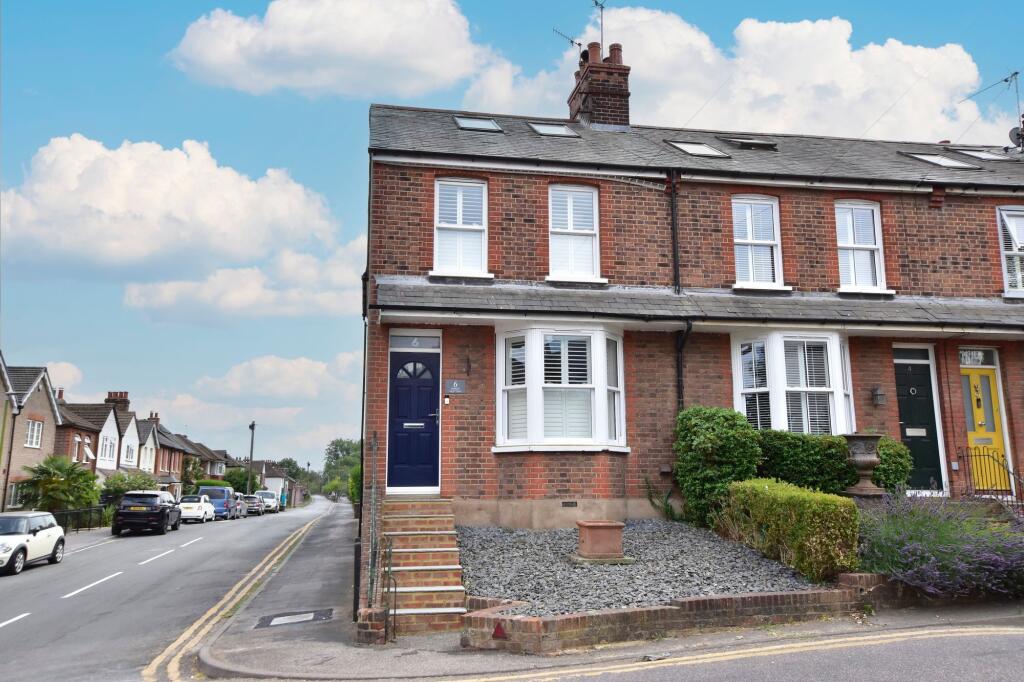 Main image of property: Church Lane, Kings Langley, WD4