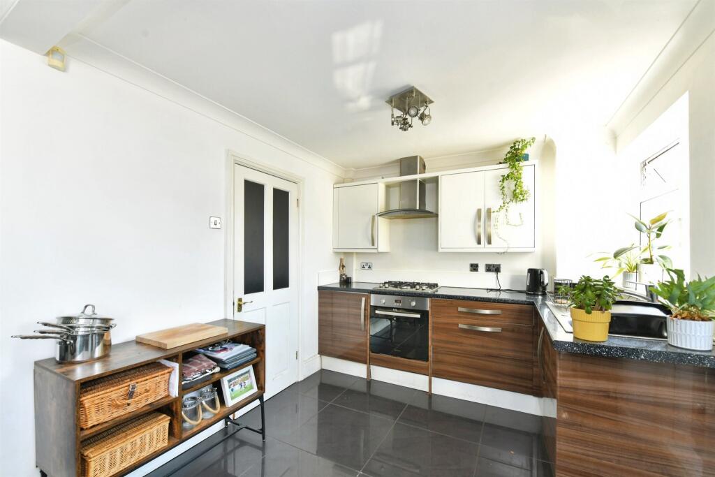 House in Plymouth, Manadon - View 5