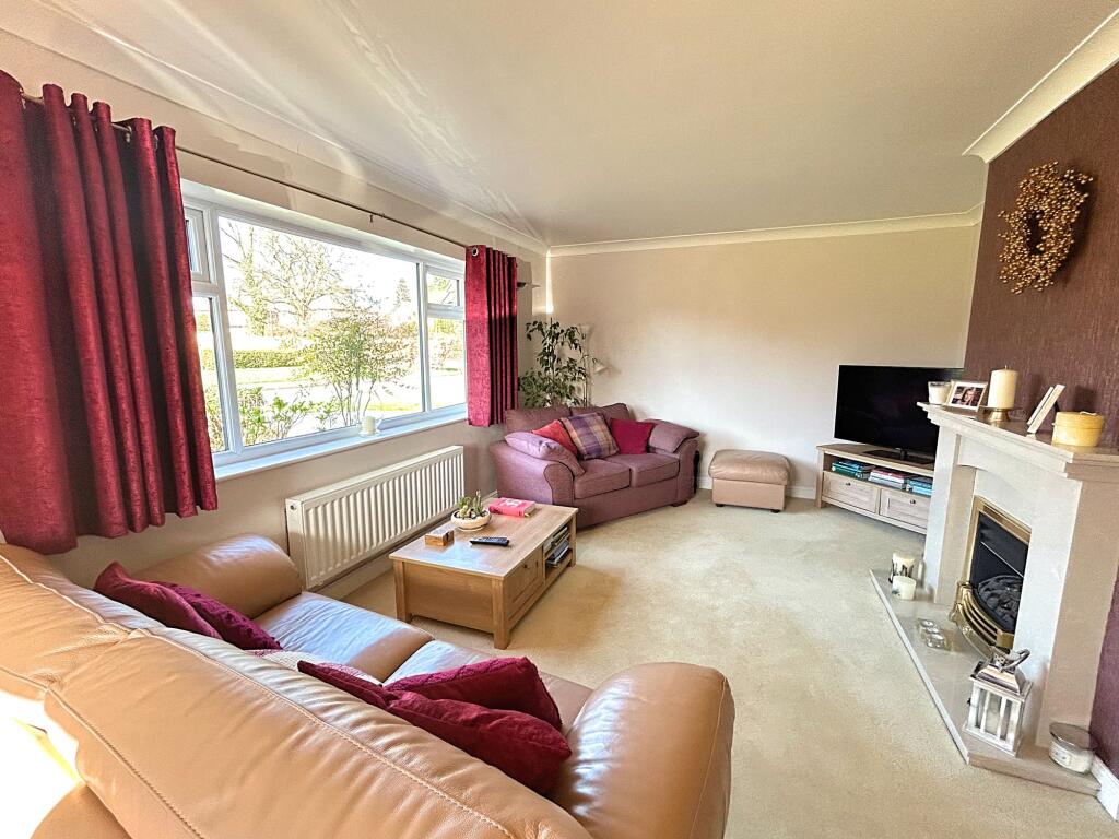 Grasmere Drive, Holmes Chapel, CW4 photo 2